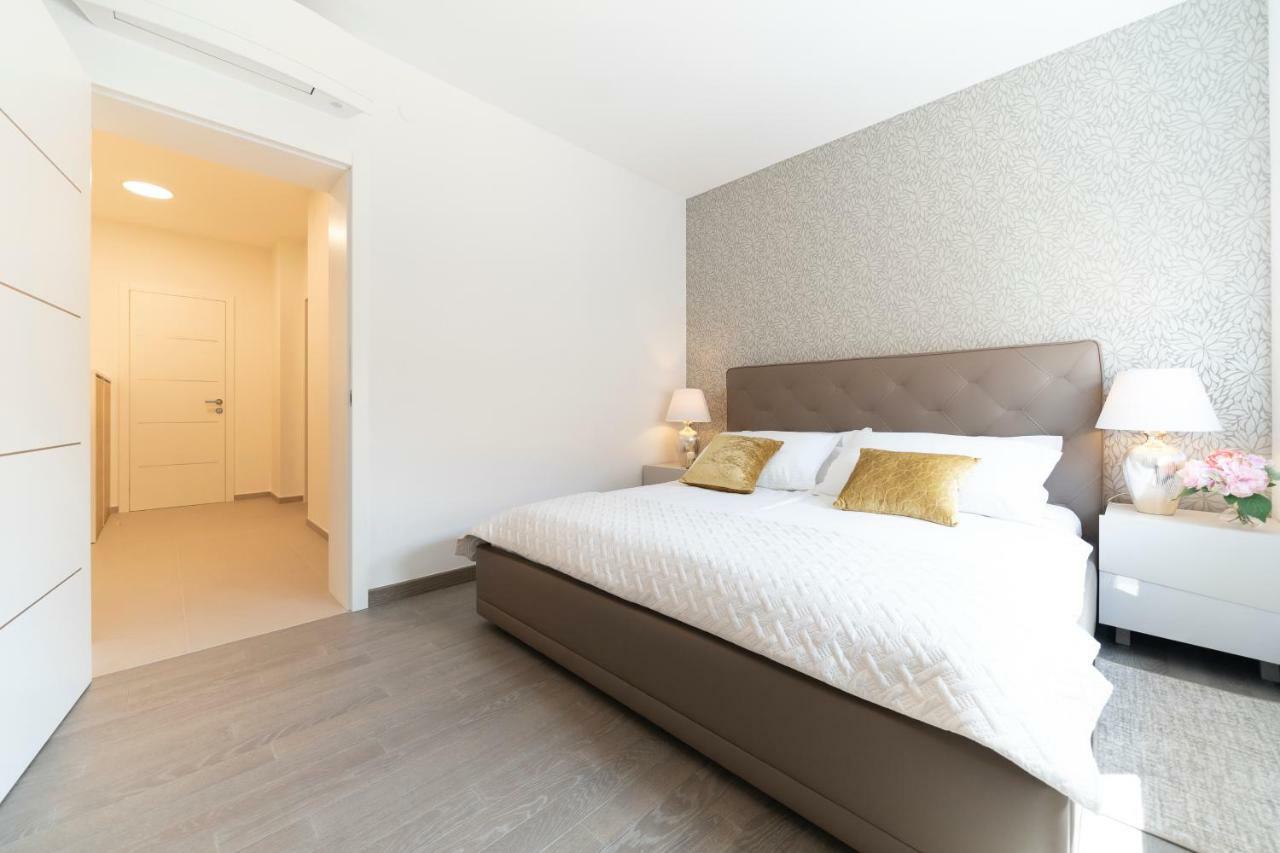 Unique Luxury Designers Apartment Zára Kültér fotó